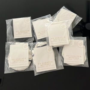 Lou Lou No Scratch Mittens - Lot of 7